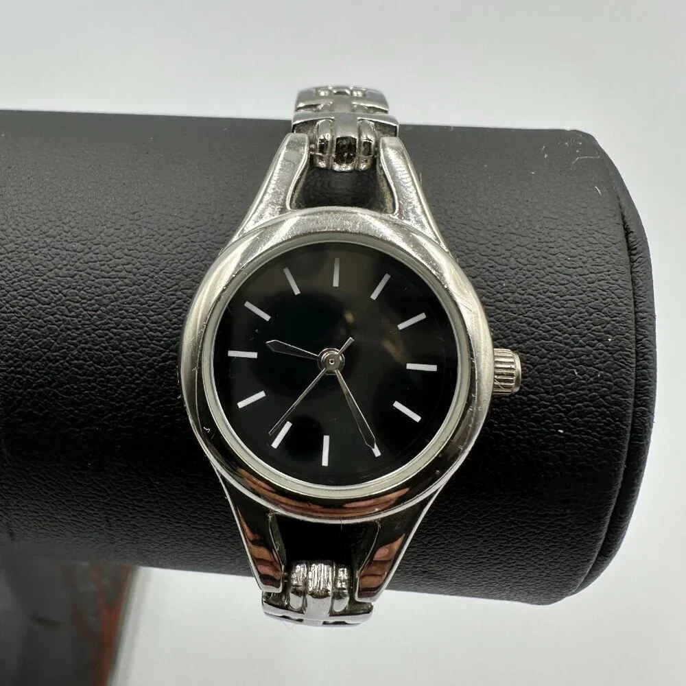 3/$30 Women Watch Silver Tone Round Black Dial Classic Minimalist 6.75